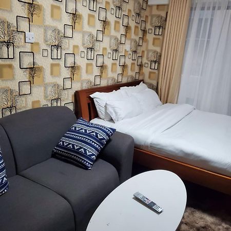 Apartmán Lovely & Cozy Compact Studio Near Airport With Rooftop View Nairobi Exteriér fotografie