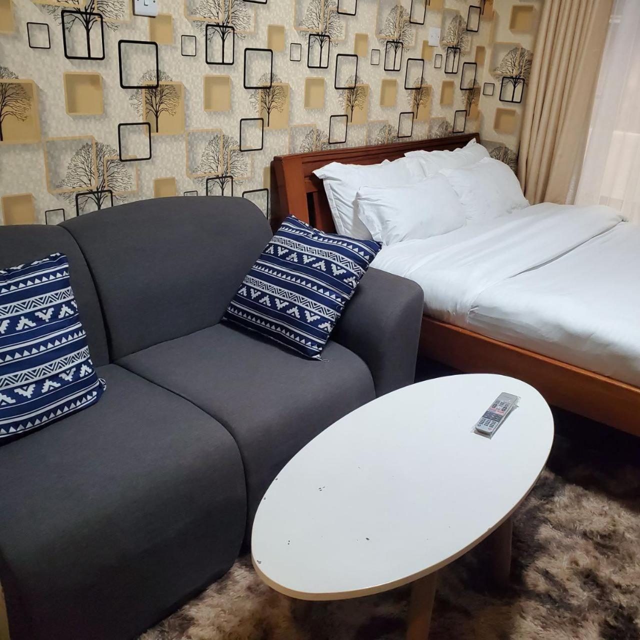 Apartmán Lovely & Cozy Compact Studio Near Airport With Rooftop View Nairobi Exteriér fotografie